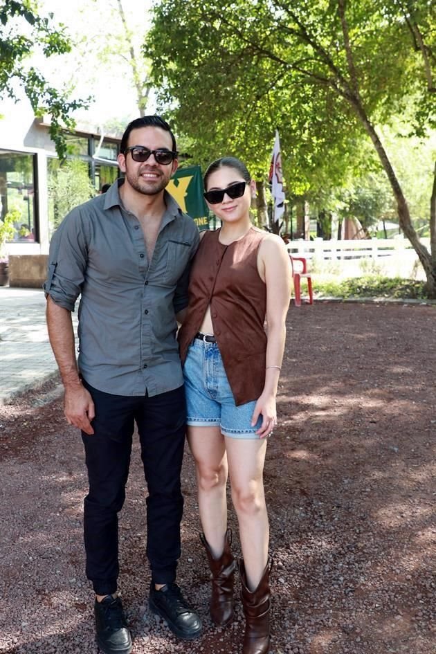 Gabriel Mijares y Ana Lucía Tamez