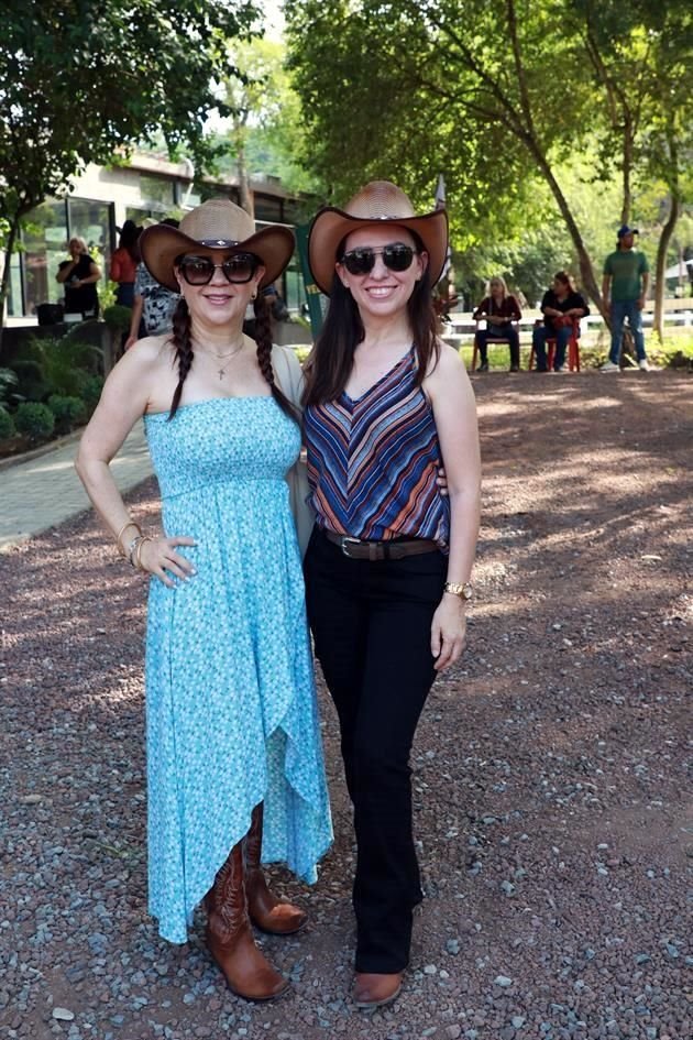 Claudia Páez y Nohemí Cantú