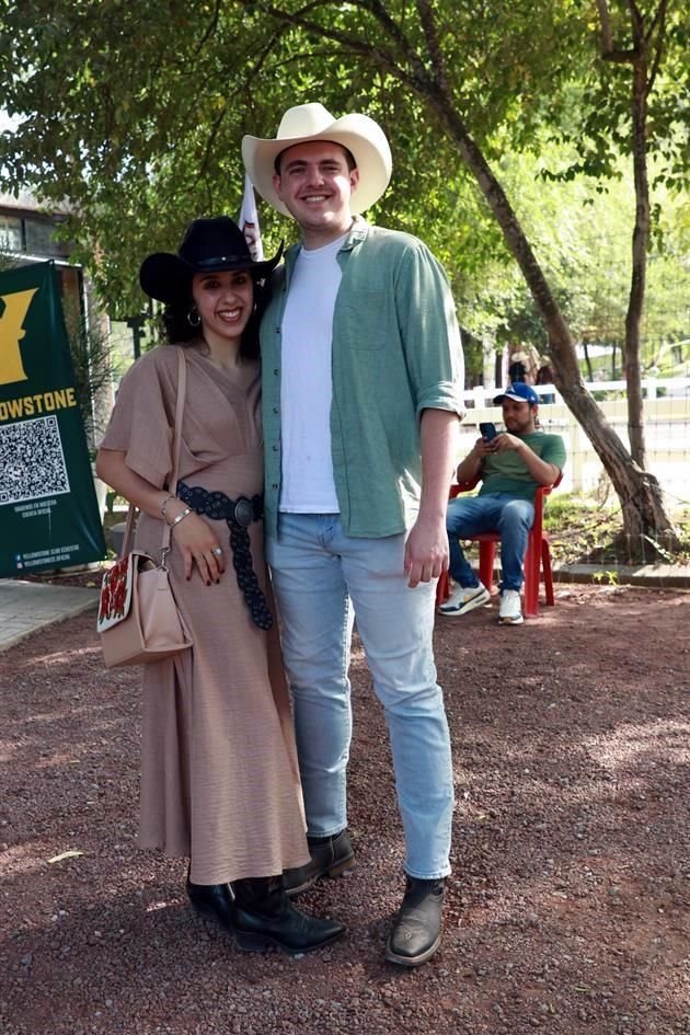 Ana Sofía Ortiz y Marco Sosa