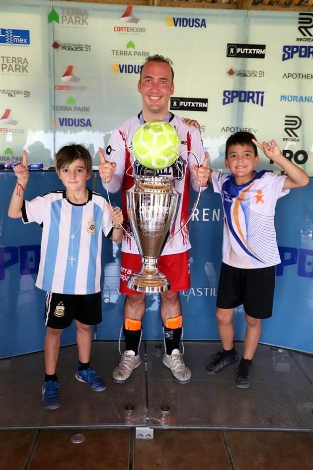 Aitor Treviño, César Treviño y Aimar Treviño