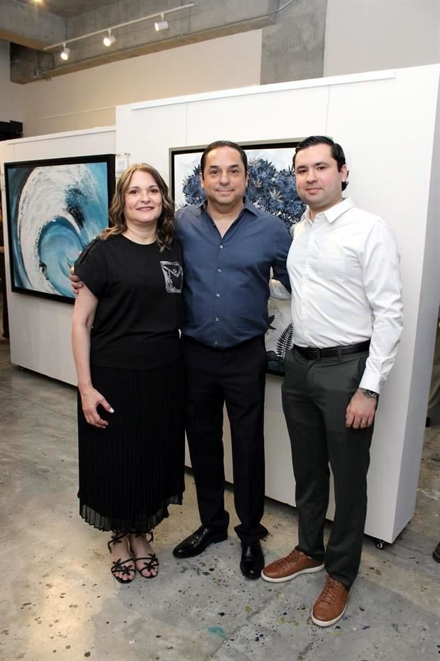 Patricia Patton, Mario Díaz y Mario Díaz Patton