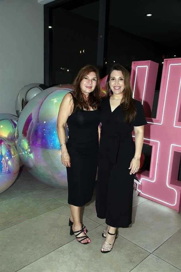 Rosalía Flores y Jéssica Acuña