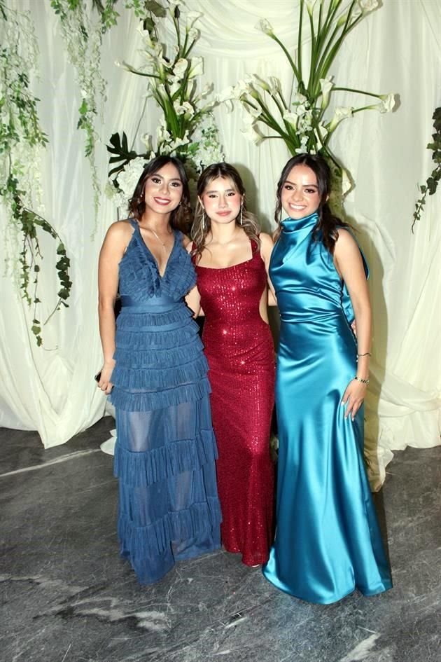 Regina Reyna, Rebeca Medina y Kamila Acosta