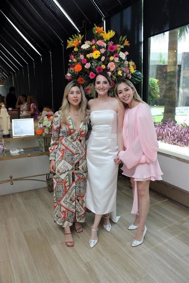 Rubí Blanco, Daniela Ibarra y Mariana Aguilar