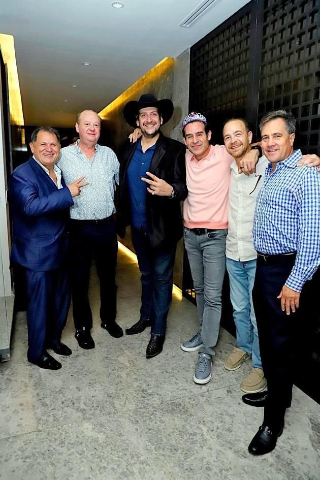 Francisco Javier Cruz, Luis David Ortiz, el comediante 'El Cometa', EL FESTEJADO, Fernando Elizondo y Ángel Galván