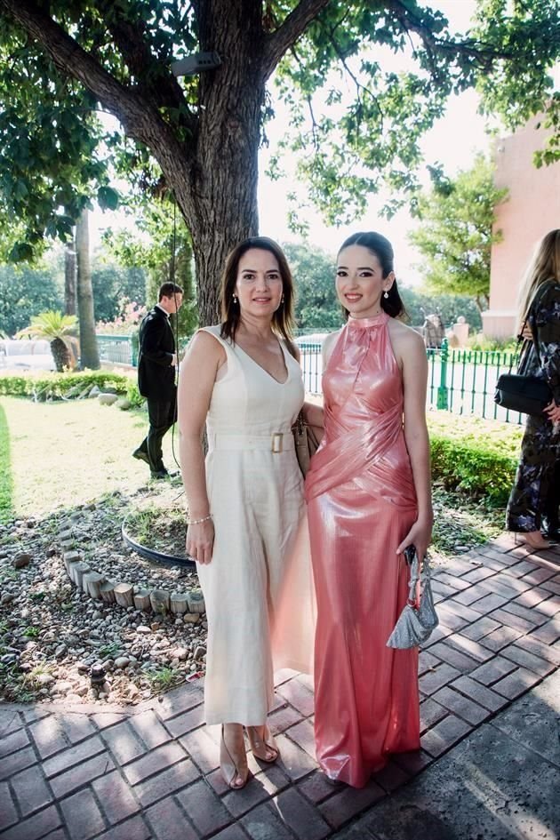 Alicia Cantú de Rodríguez y Alicia Rodríguez Cantú
