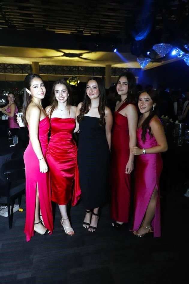 Raquel Nájera, Roberta Garza, Luciana Meléndez, Anabella Páez y Regina Guerrero