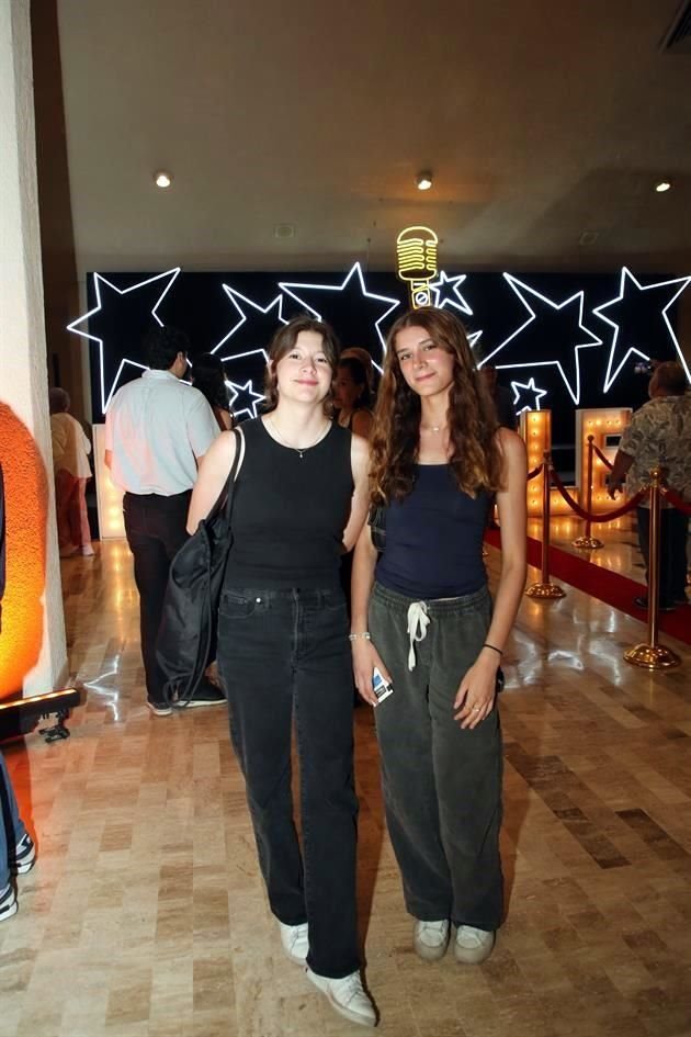 Bárbara Novau y Greta de la Rosa