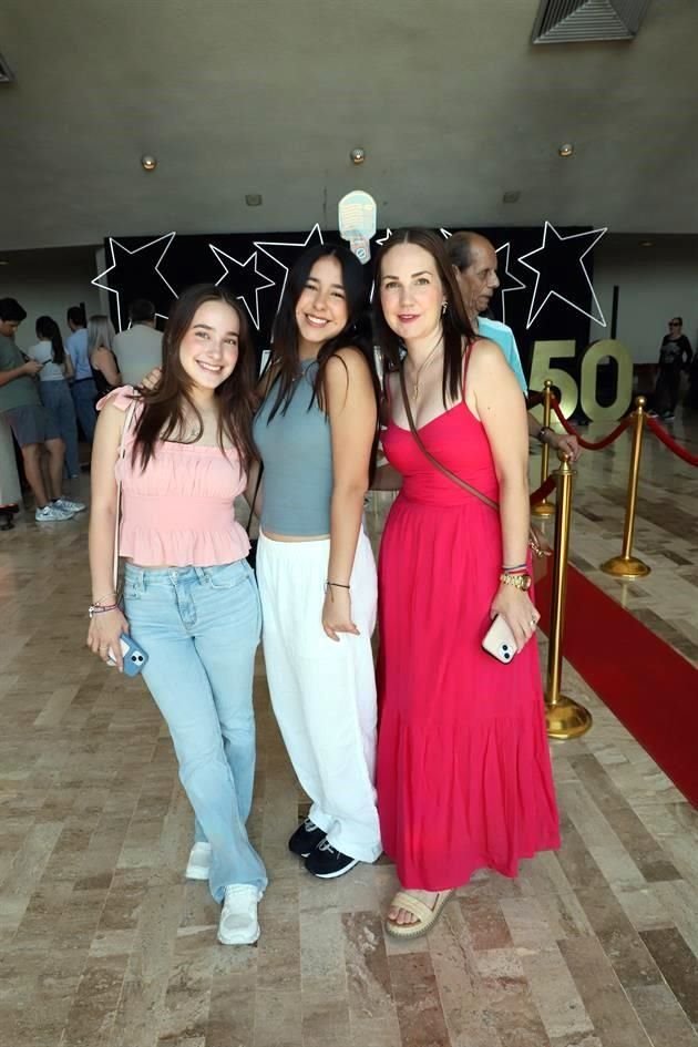 Nora Paulina Suárez, Keira Villarreal y Nora García Canales