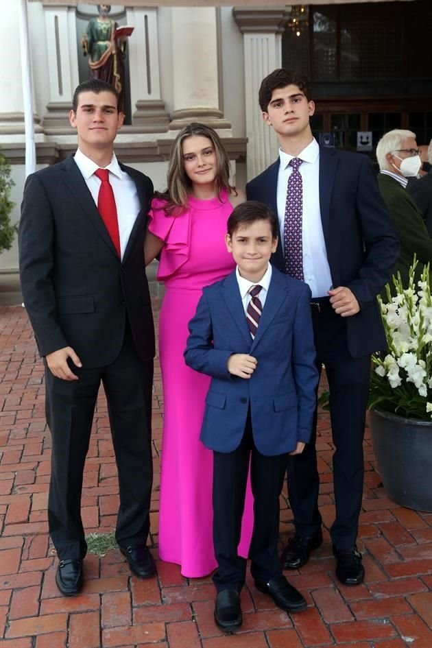 Roberto Rodríguez, Luly Rodríguez, Patricio Rodríguez y Eugenio Rodríguez
