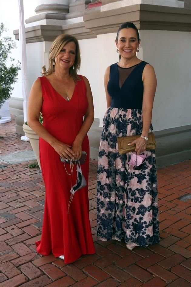 Estela Villarreal y Claudia Marquez