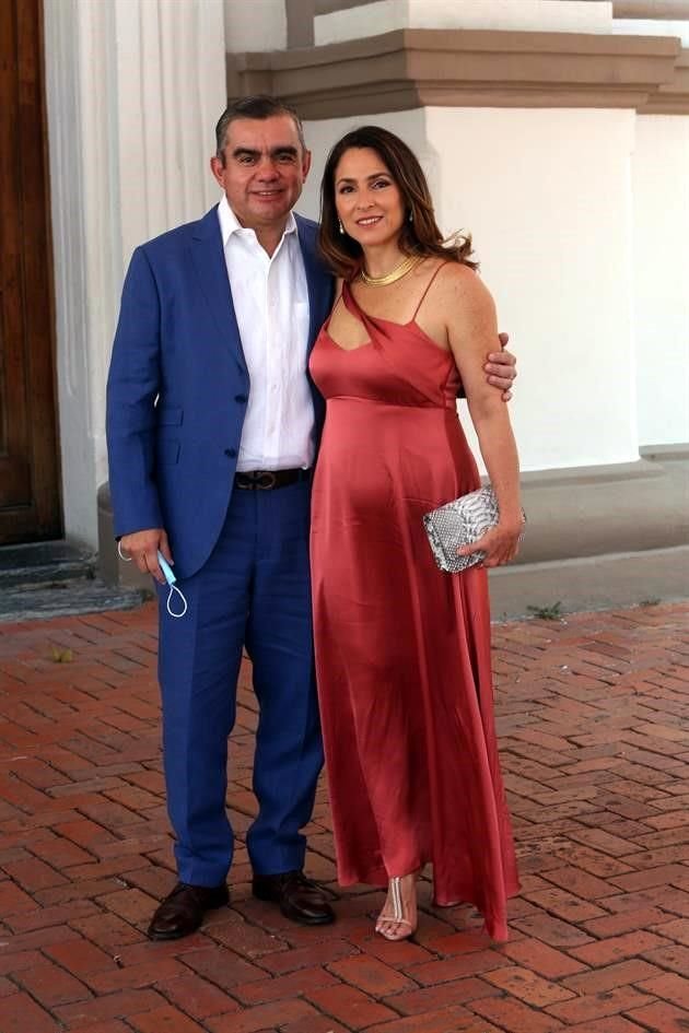 Roberto Resendez y Susana Sepúlveda de Resendez