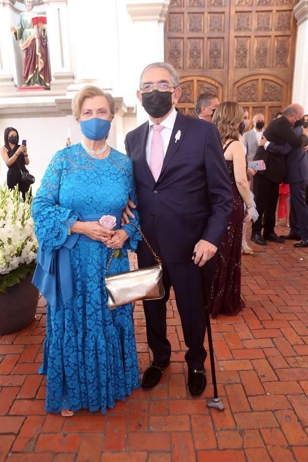 Patricia Bortoni de Rodríguez y Roberto Rodríguez Puente