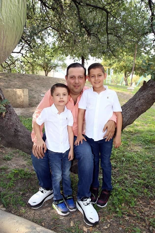 Francisco Villarreal González, Francisco Villarreal Villarreal y Vidal Villarreal Villarreal