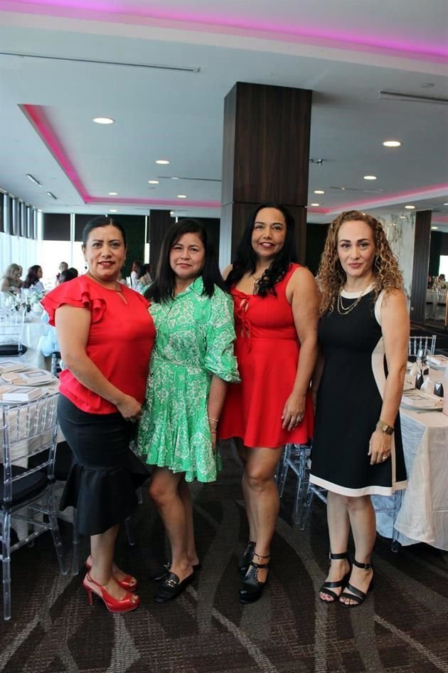 Grace Monsiváis, Aurora Costilla, Patricia Flores y Celina Guerra