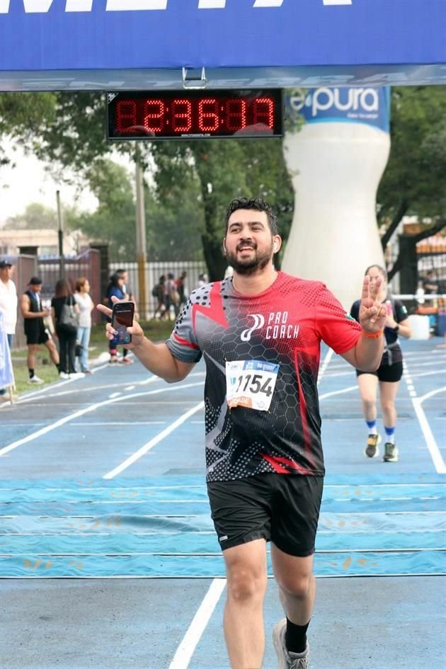 Ernesto Esparza