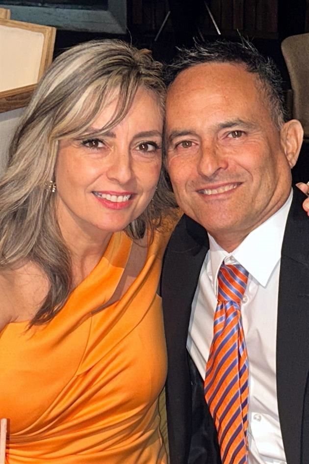 Marcela Gómez de De Isla y Rafael De Isla Velázquez