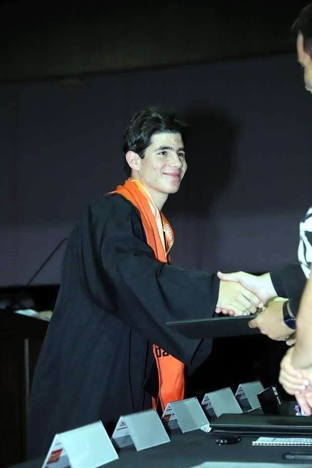 Leonardo Estrada Garza