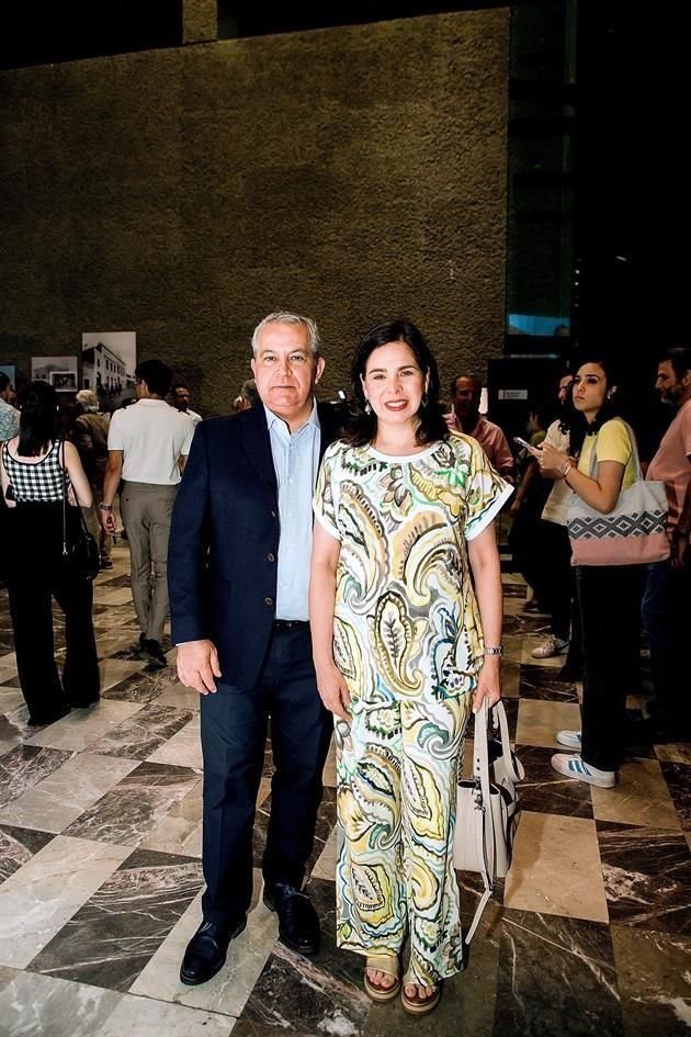 Manolo Zambrano y Gabriela Riveros de Zambrano