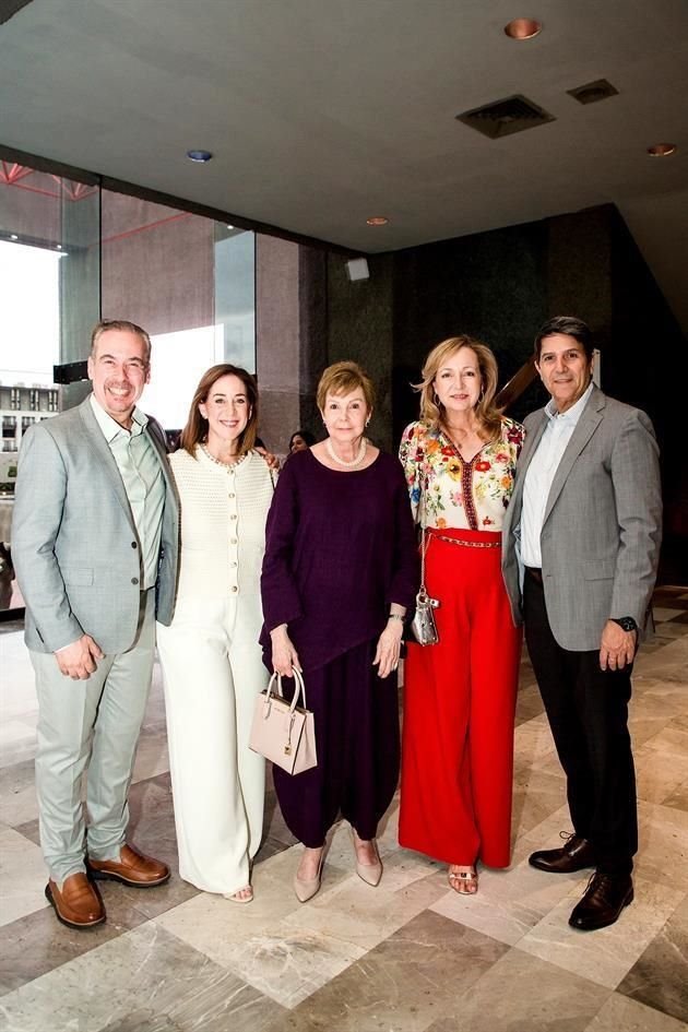 Daniel Villarreal, Paulina Garza de Villarreal, Alicia Dávila, Alicia Pérez Maldonado de Cantú y Gerardo Cantú
