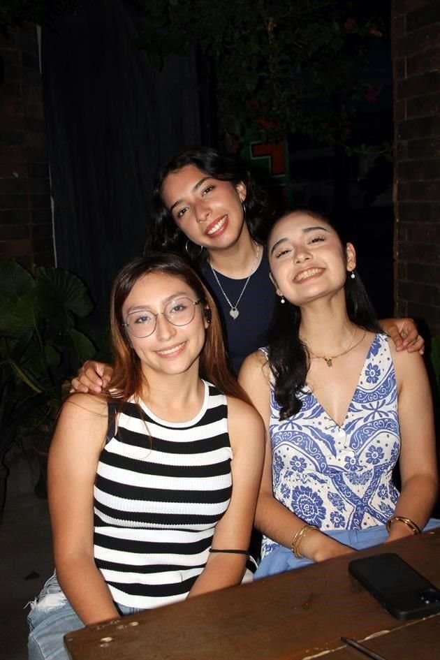 Ximena Rodríguez, Itzel Rocha y Ana Olano