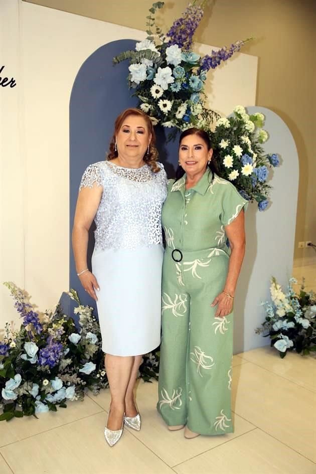 Martha Luisa Alanís Rodríguez y María José Flores Gauna