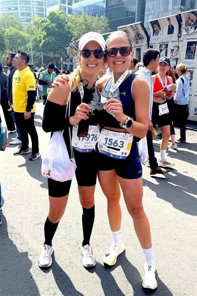 Mónica Casán y Balbina Garza Sada