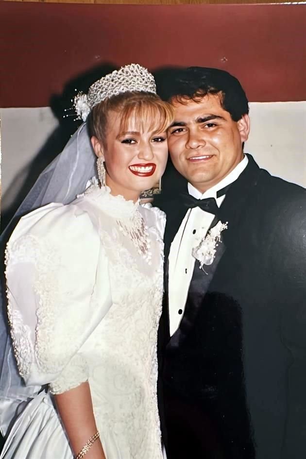 Anel García de Cepeda y Roberto Cepeda Walle