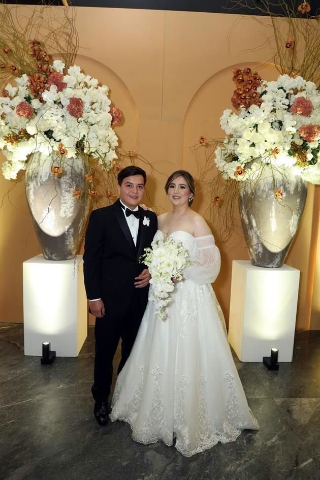 Isaías Carrizales Nuncio y Andrea Elizondo Flores