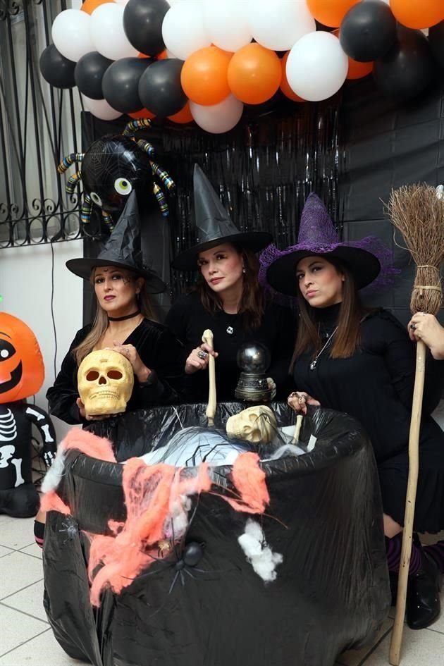 Aracely Mendoza, Claudia Cuspinera y Molly Cantú