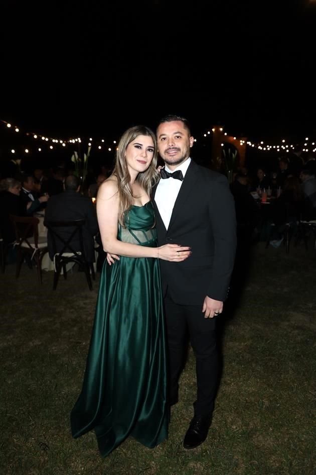 Zennia Salazar y Willy González