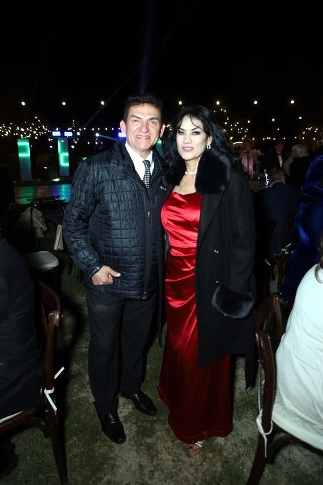 Aldo Torres y Nora Garza de Torres
