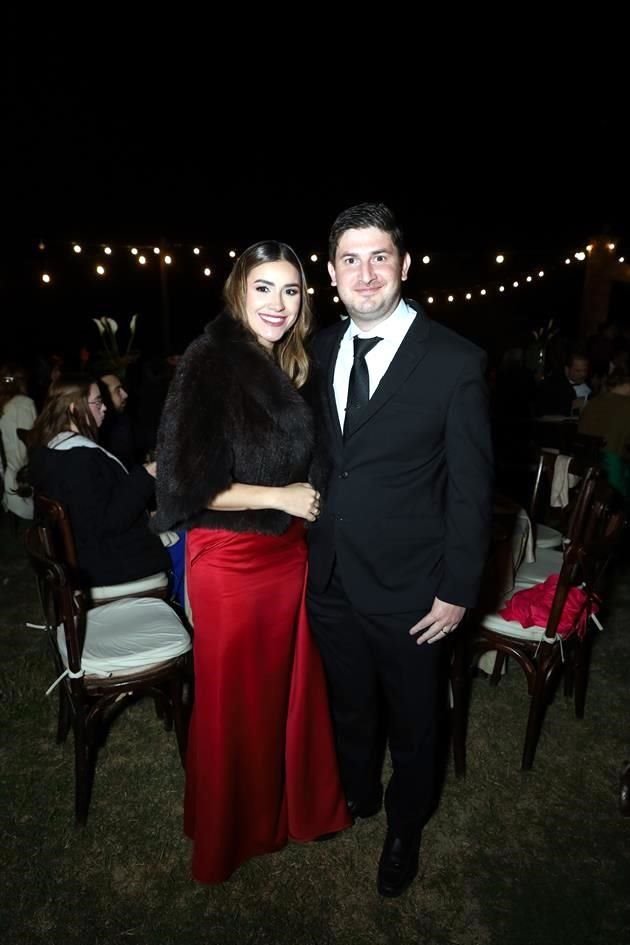 Mariell Ruiz y Gerardo Elizondo