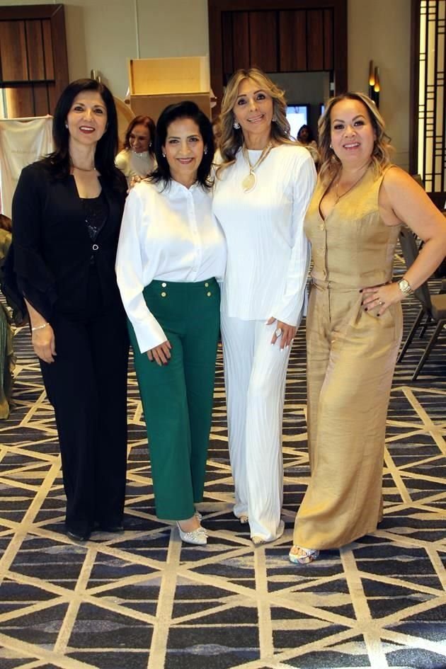 Sandra Elizondo, Juany Villarreal, Adriana Cantú y Dulce Toy