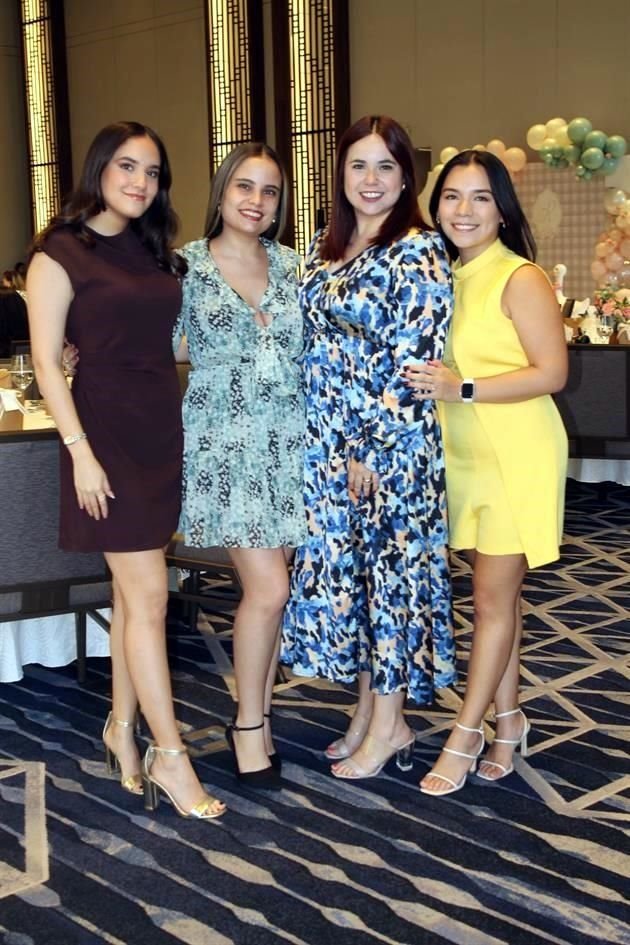 Roberta Guzmán, Carolina Fuentes, Laura Fuentes y Andrea Silva