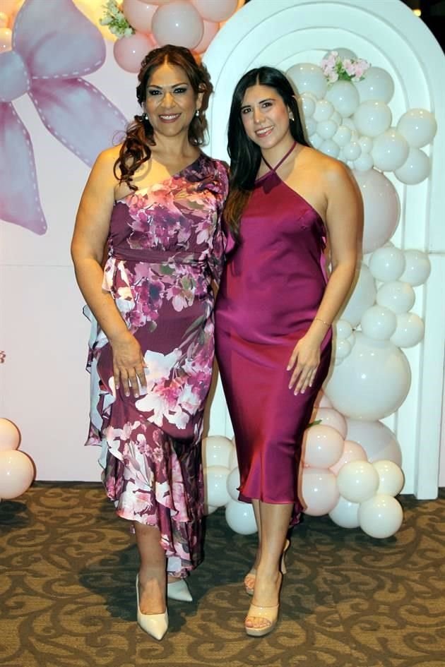 ORGANIZADORAS: Francis Flores y Carolina Aguilera