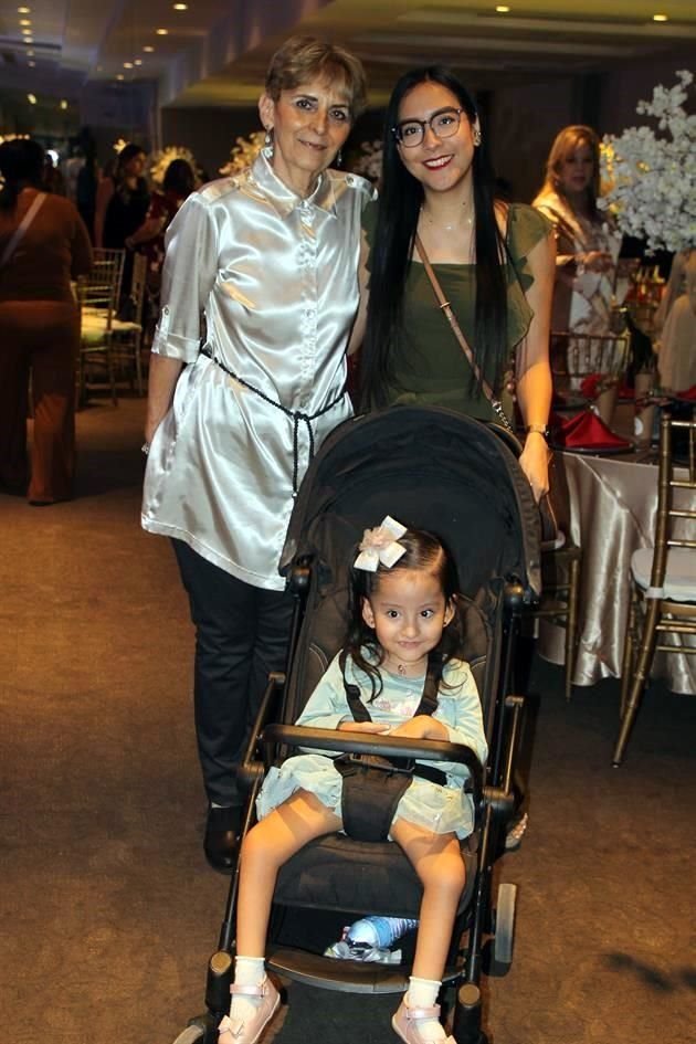 Roble Treviño, Debanic Rosales y Antonella Segovia