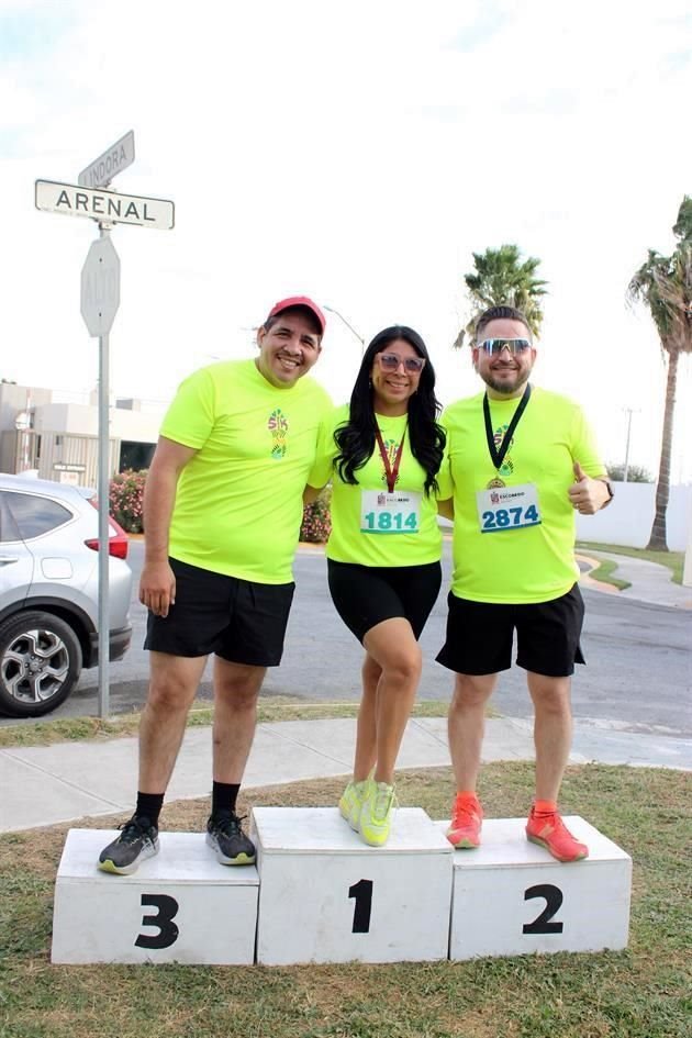 Eugenio García, Brenda Aguilar y Edgar Rojas