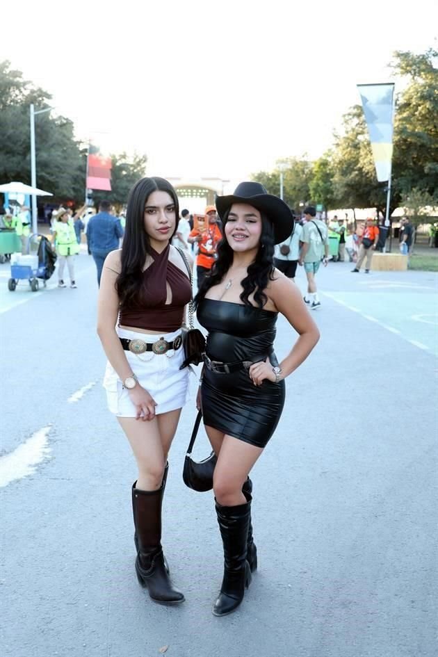 Day Escamilla y Alexa Sandoval