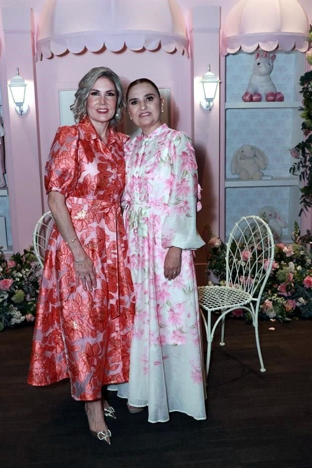 Armida Padilla de Padrón y  Alejandra García de García