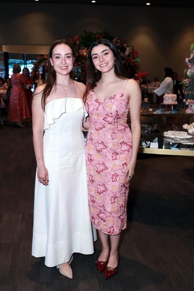 Yulissa Guajardo de Tamez y Ana Cristina Tamez Chapa