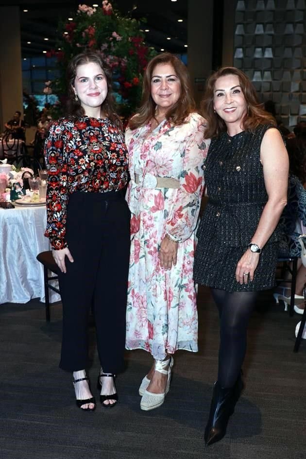 Gretta Elizondo, Paty Castro de Garza y Lourdes Garza de Elizondo