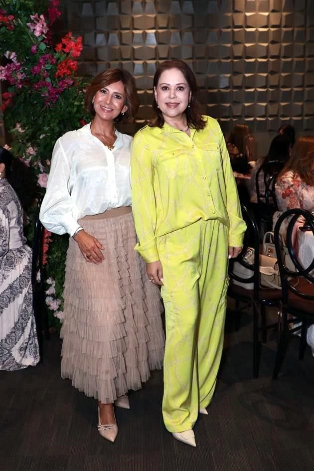 Adriana Villalobos de Cepeda y Ana Gaby de Chávez