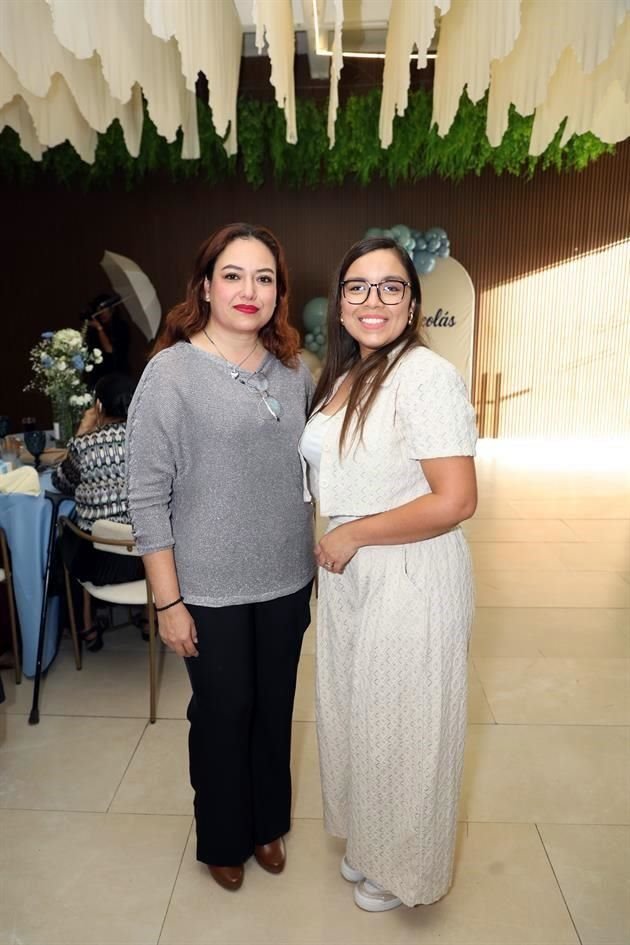 Claudia Mata y Estrella Medina