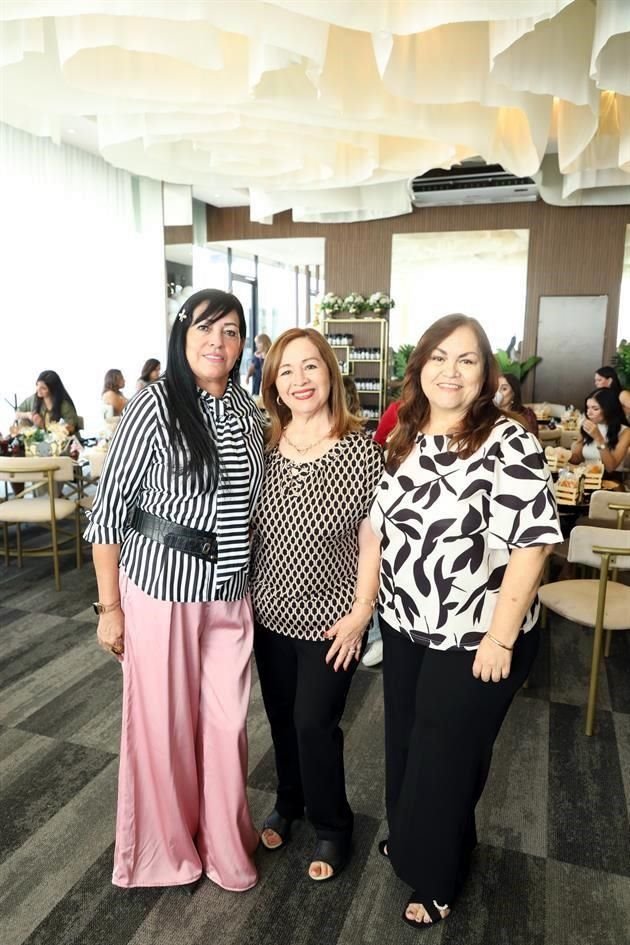 Juany Valadez, Blanca Aranda y Alma González