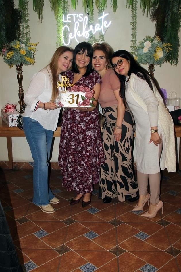 Karla García, Liliana Ramírez Grimaldo, Esmeralda Avitia y Elba Acua