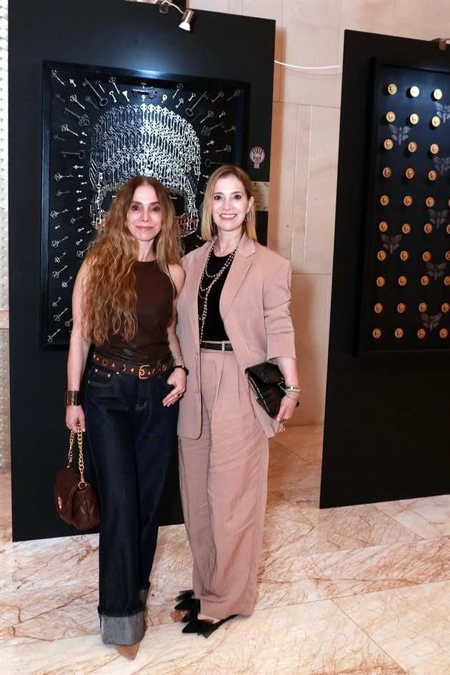 Myrna González y Mayela González