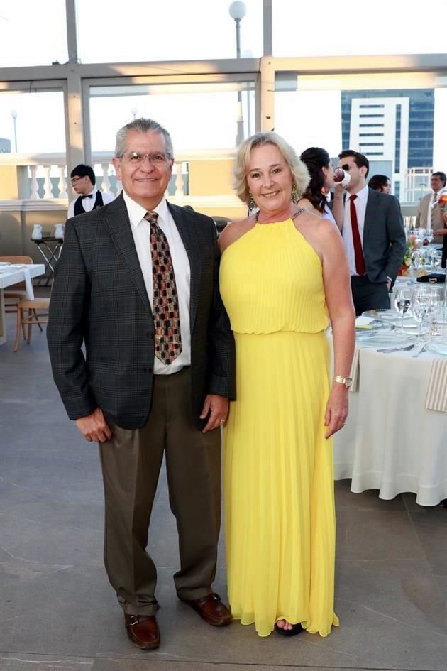 Federico Palacio y Gaby Ortúzar de Palacio