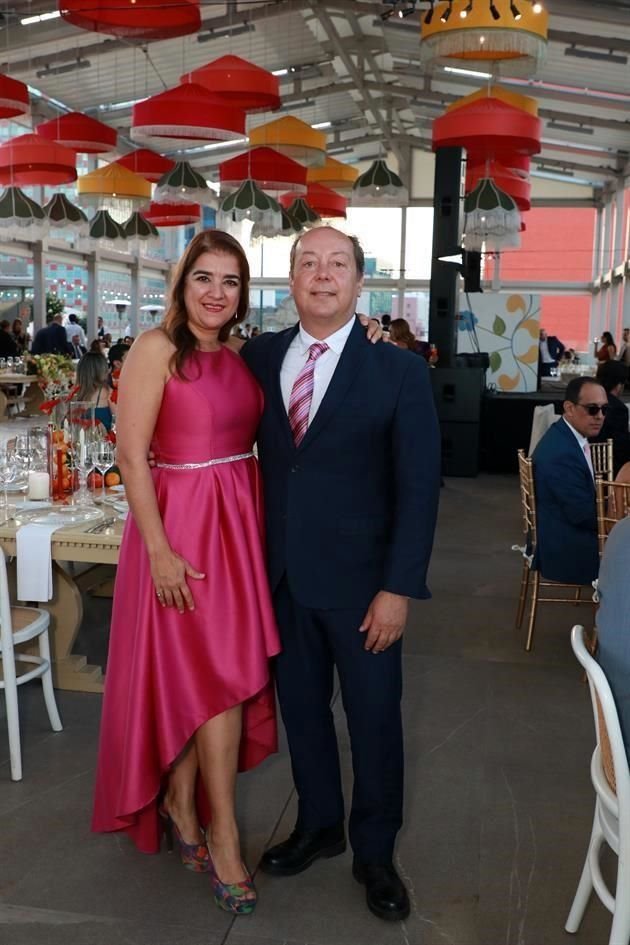 Betina Lozano y Eugenio Riva Sada