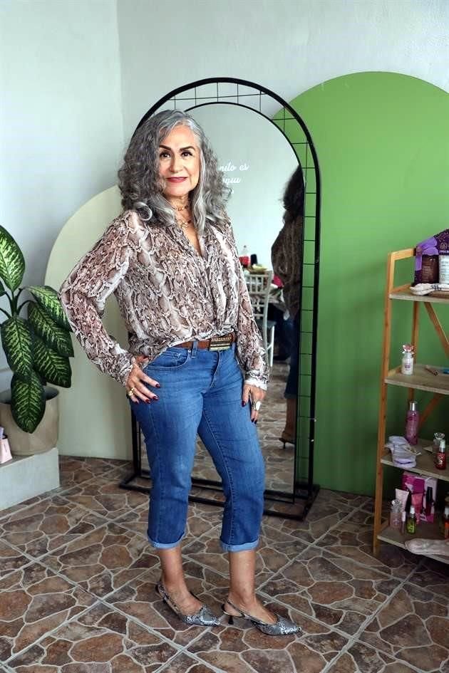 Elizabeth Carmona de Suástegui